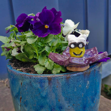 Bee on Flower Sculpture.