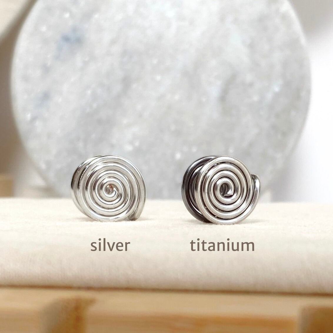 Spiral compression ear cuff | Unisex | silver titanium bronze & more | Clip on | 3 sizes
