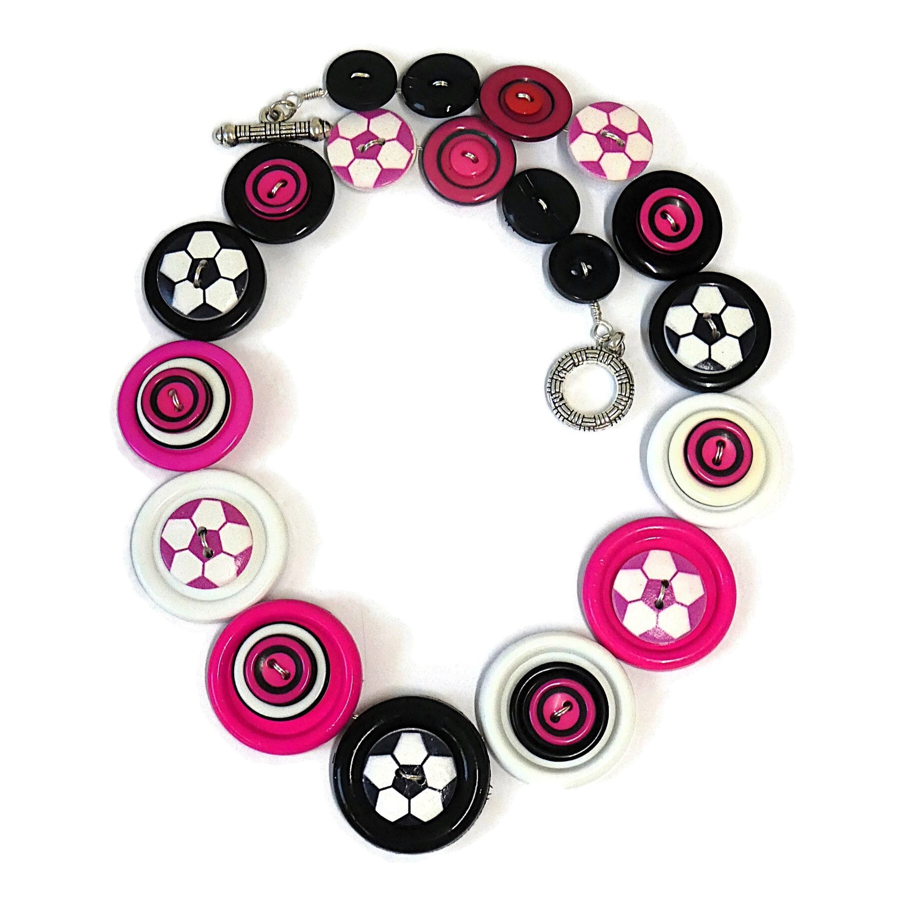 Button necklace - Soccer Fun