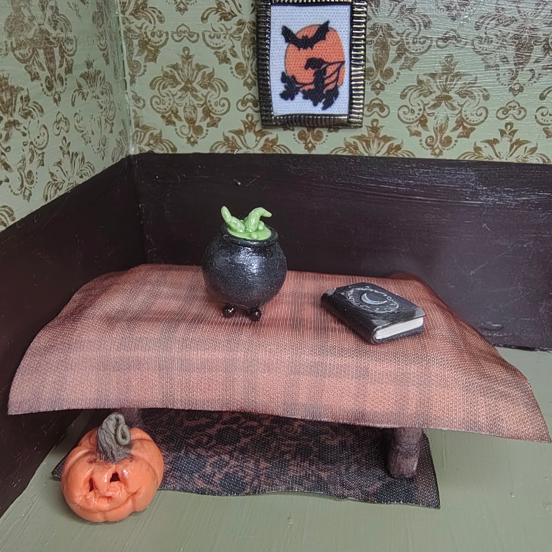 Halloween themed miniature set