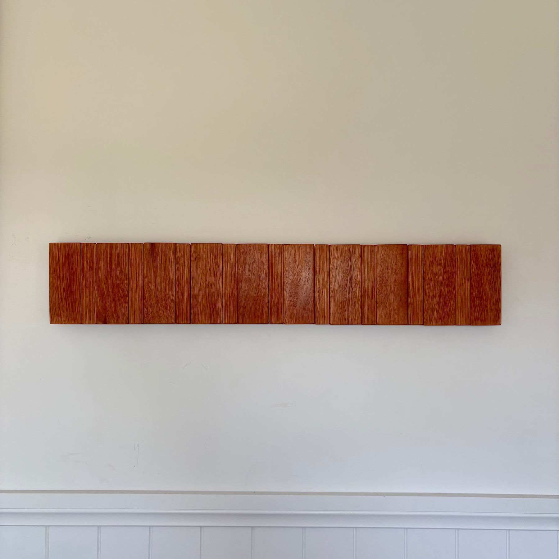 Karri horizon coatrack