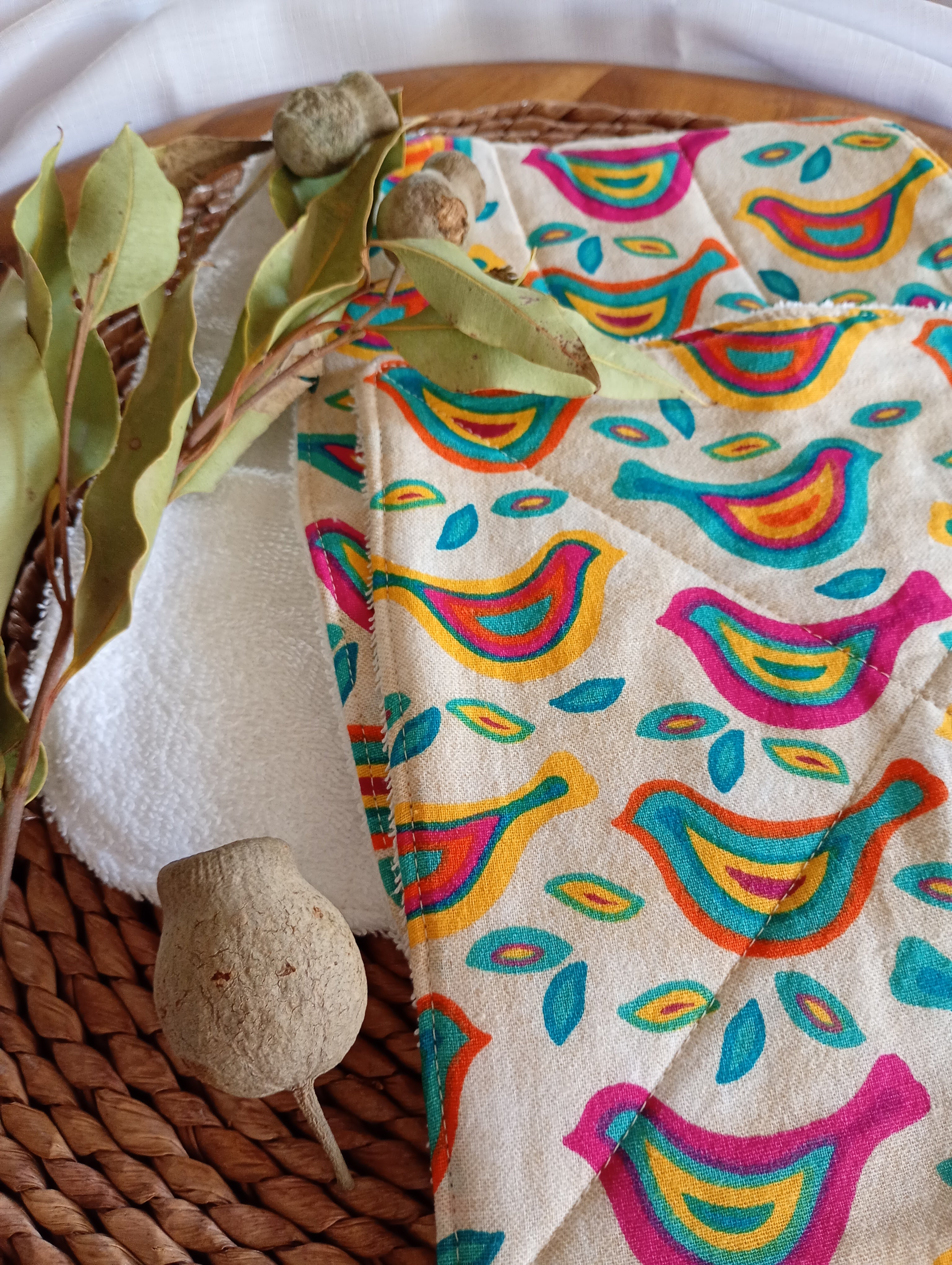 Baby Shower Gift Set - Bright Birds