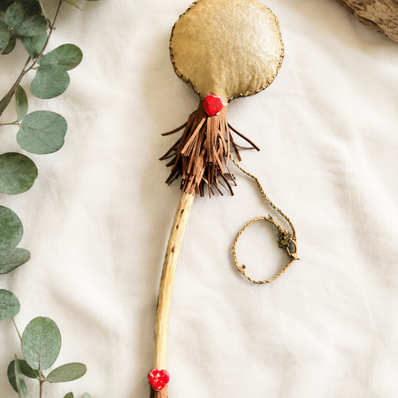 🖤Whispering Deer Rattle🖤