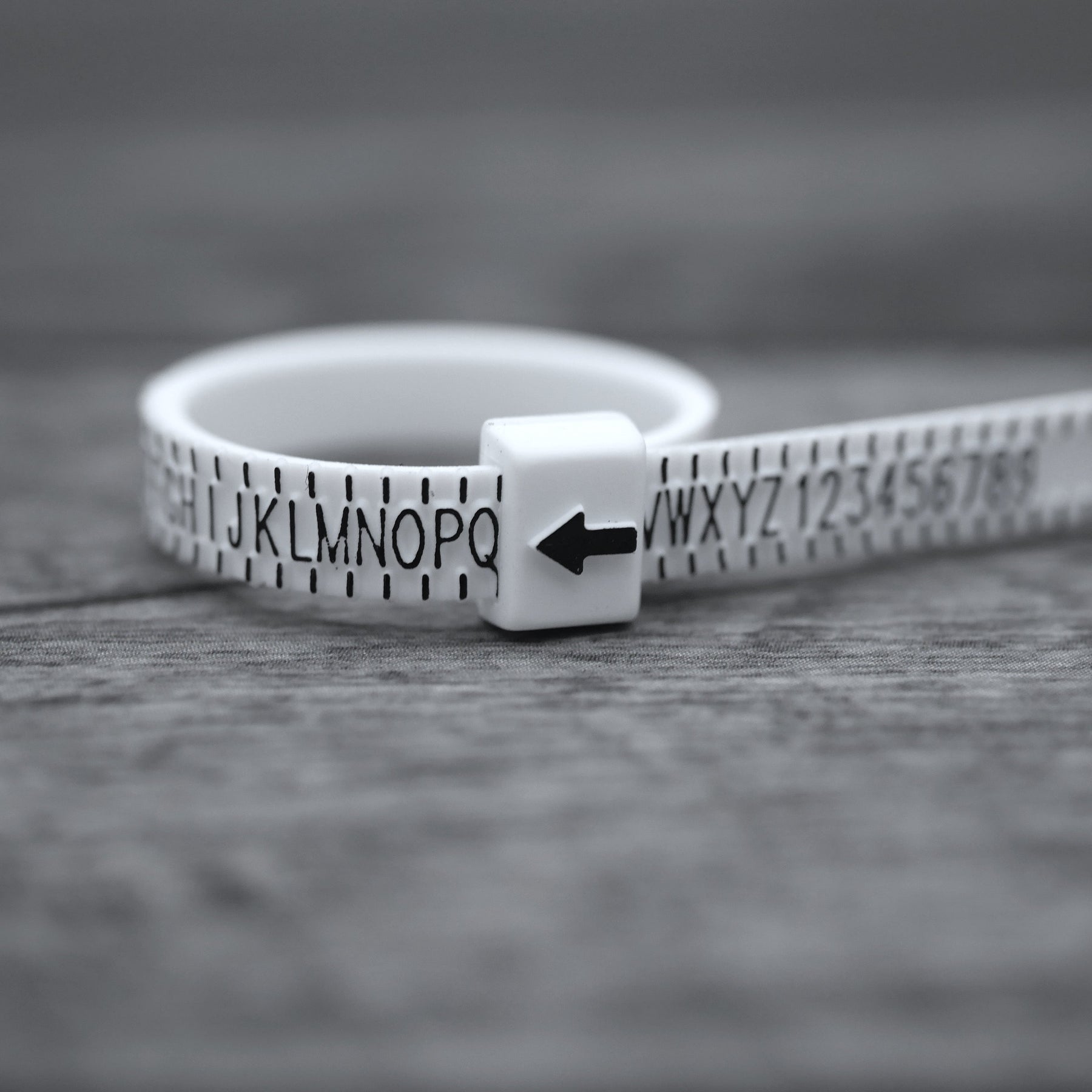 Ring Sizer Kit - Adjustable Ring Sizer - Ring Size Decreaser