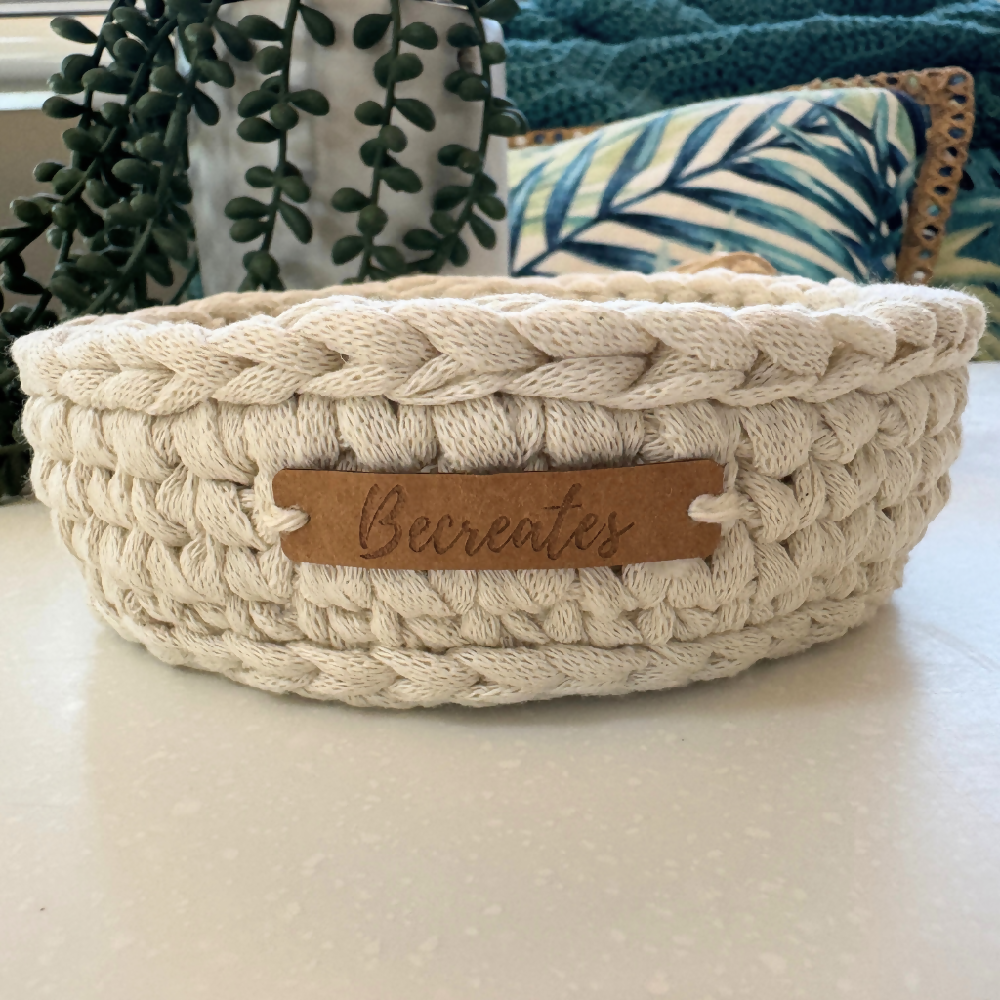 Handmade-basket-sand-mini-recycled-yarn (2)