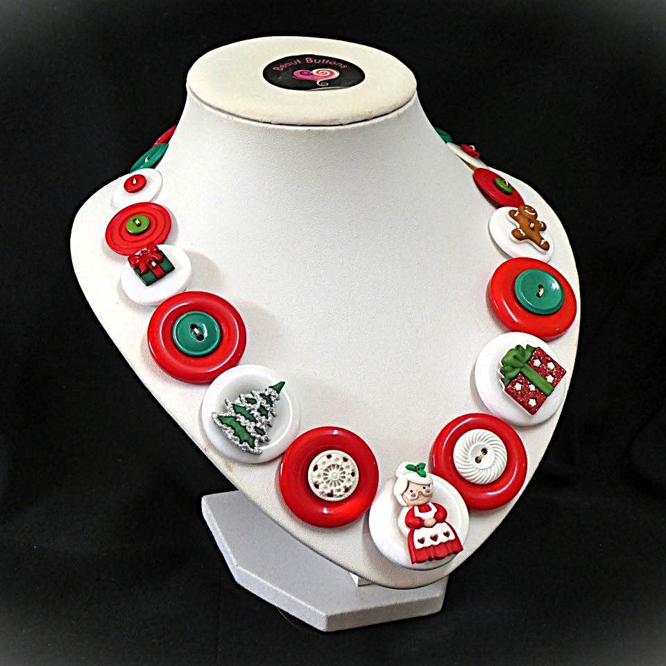 Mrs Christmas button necklace