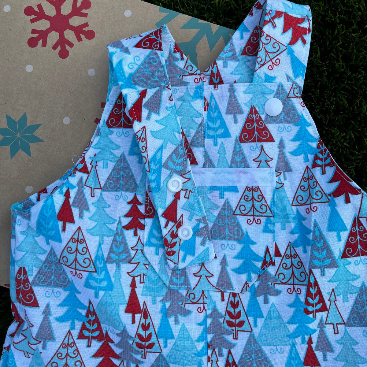 Christmas trees | toddler/baby short overalls | size 0
