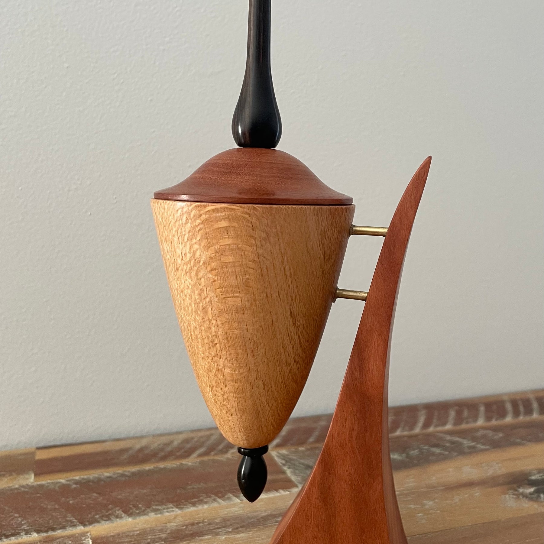 Suspended Ring Stand