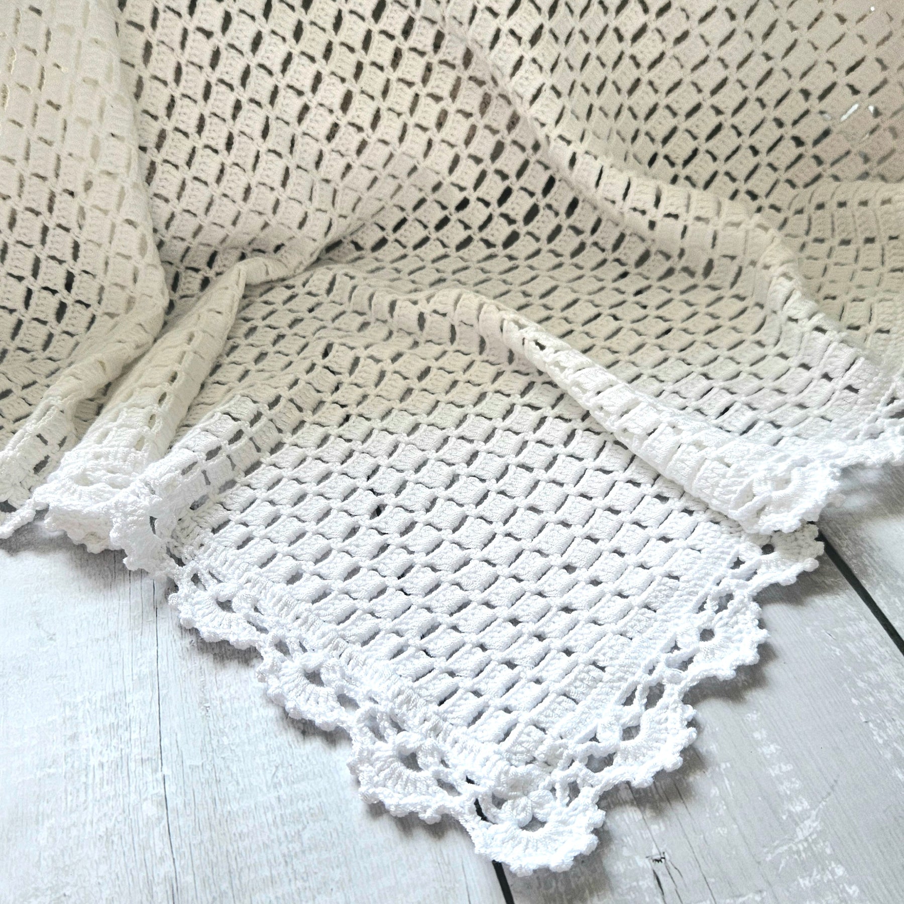 Handmade Crochet Baby Set in Bamboo Yarn – Blanket, Bonnet and Booties | Newborn Gift