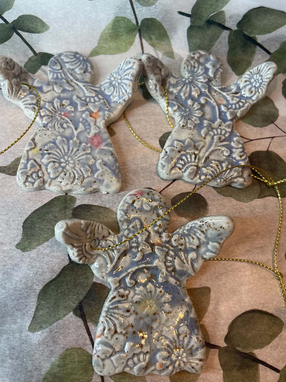 Christmas hug angels