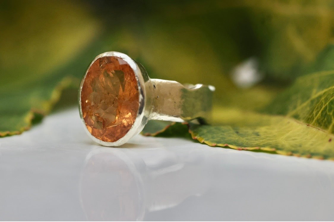 Stunning Orange Topaz 925 Silver ring