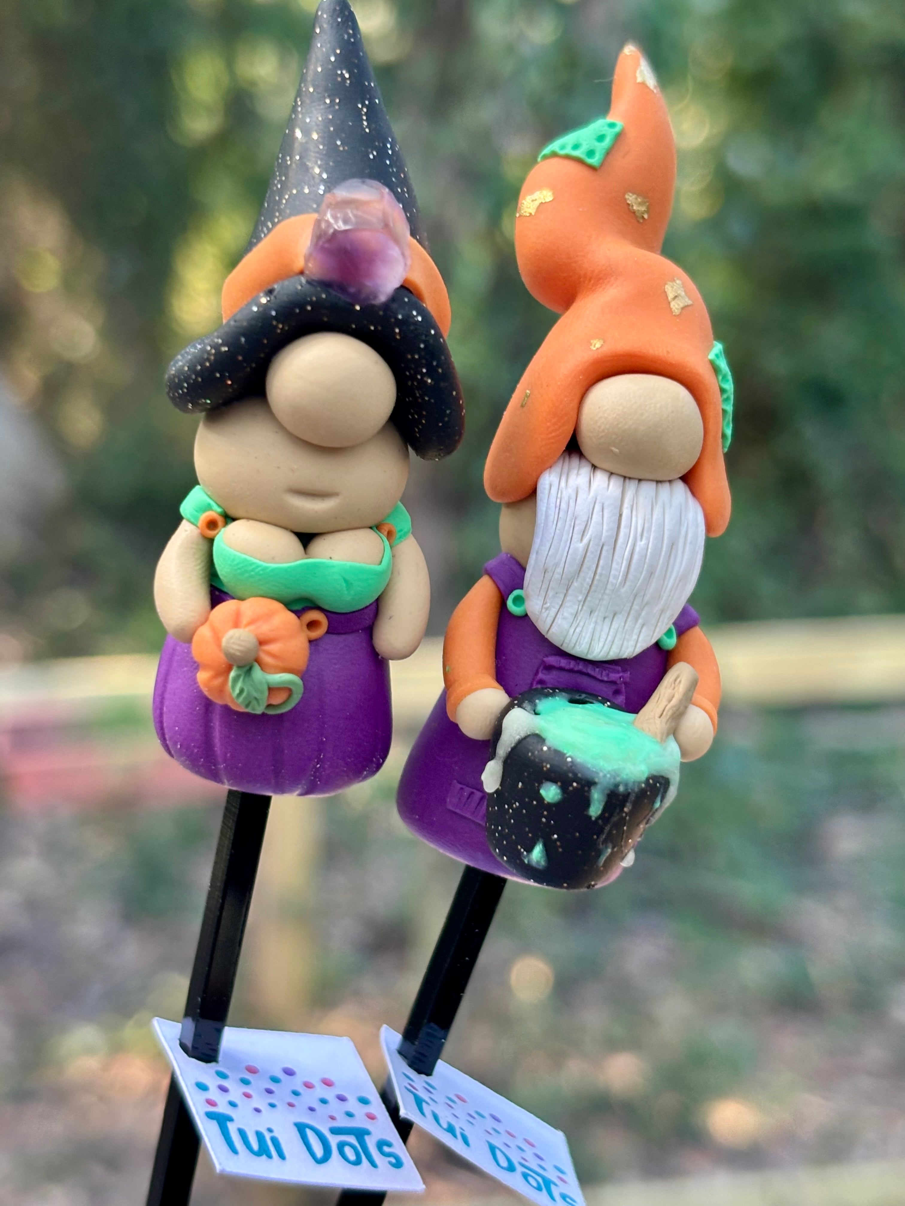 Halloween Tiny Gnomes - Spooky Couple
