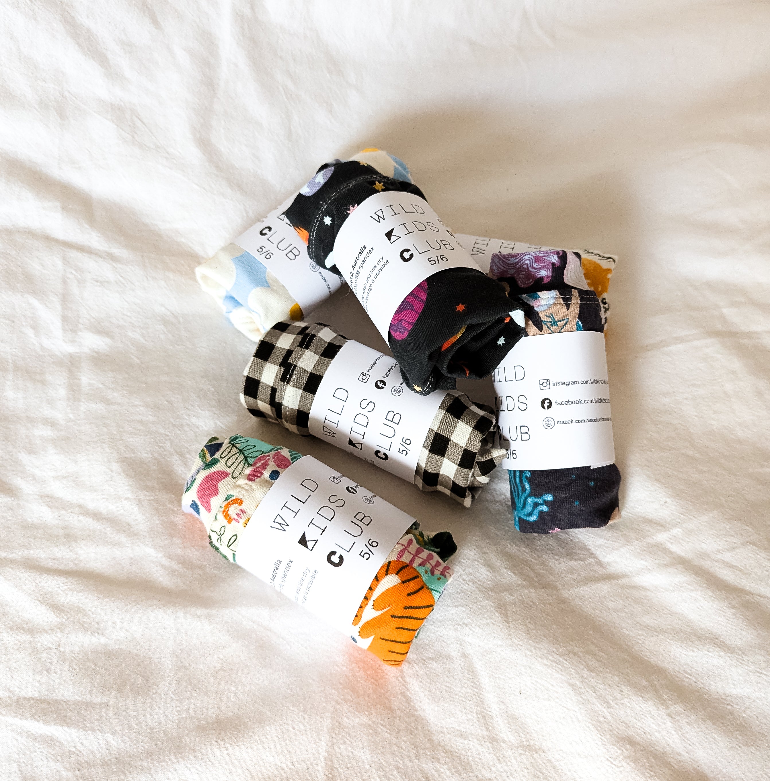 Space travel organic trunk underpants for kids sizes 1 to 12 boys