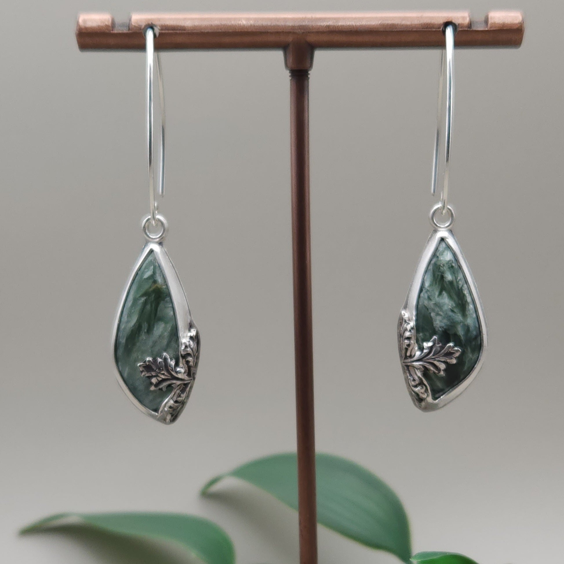 Fairy forest dangles - Sterling silver & seraphinite