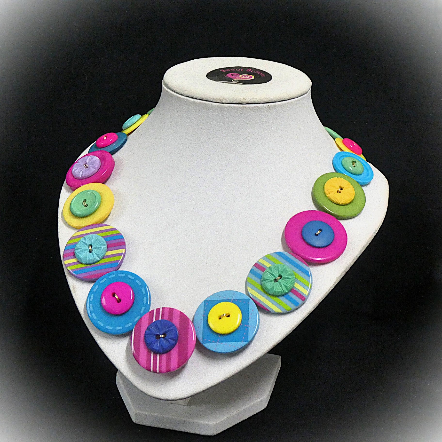 Button necklace - Carousel Colours