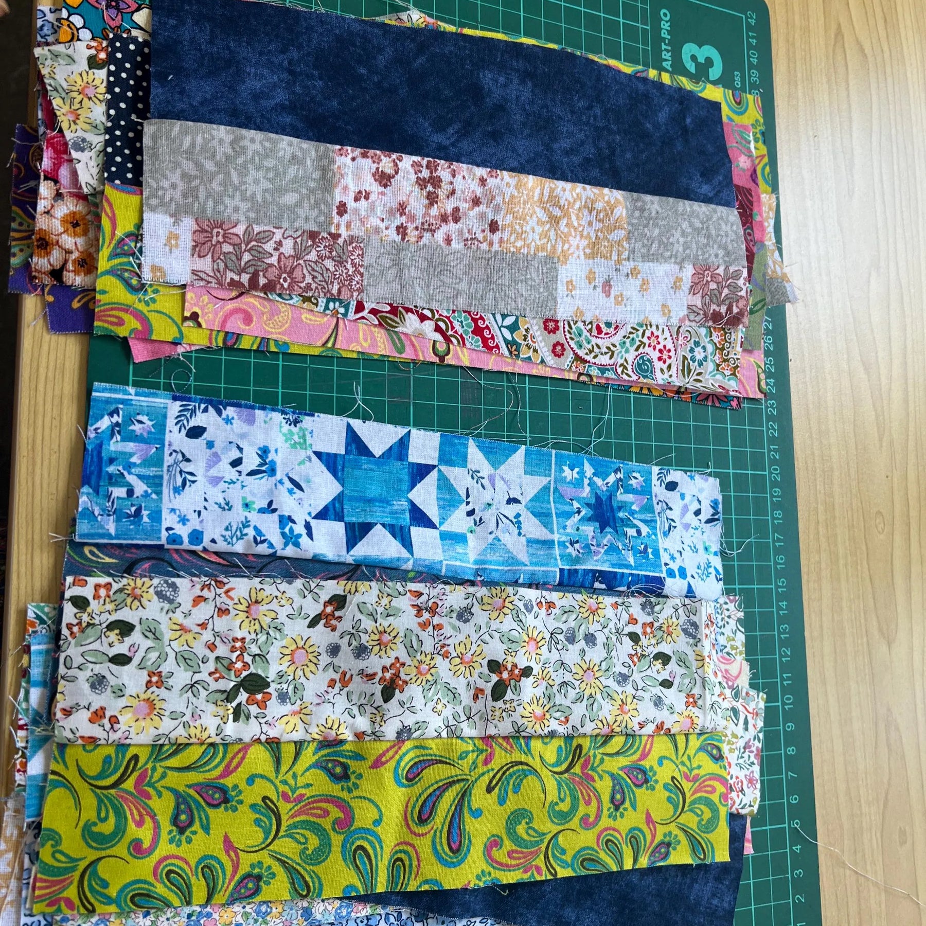 Strips Quilt Pattern PDF: Beginner Friendly Design Supper easy