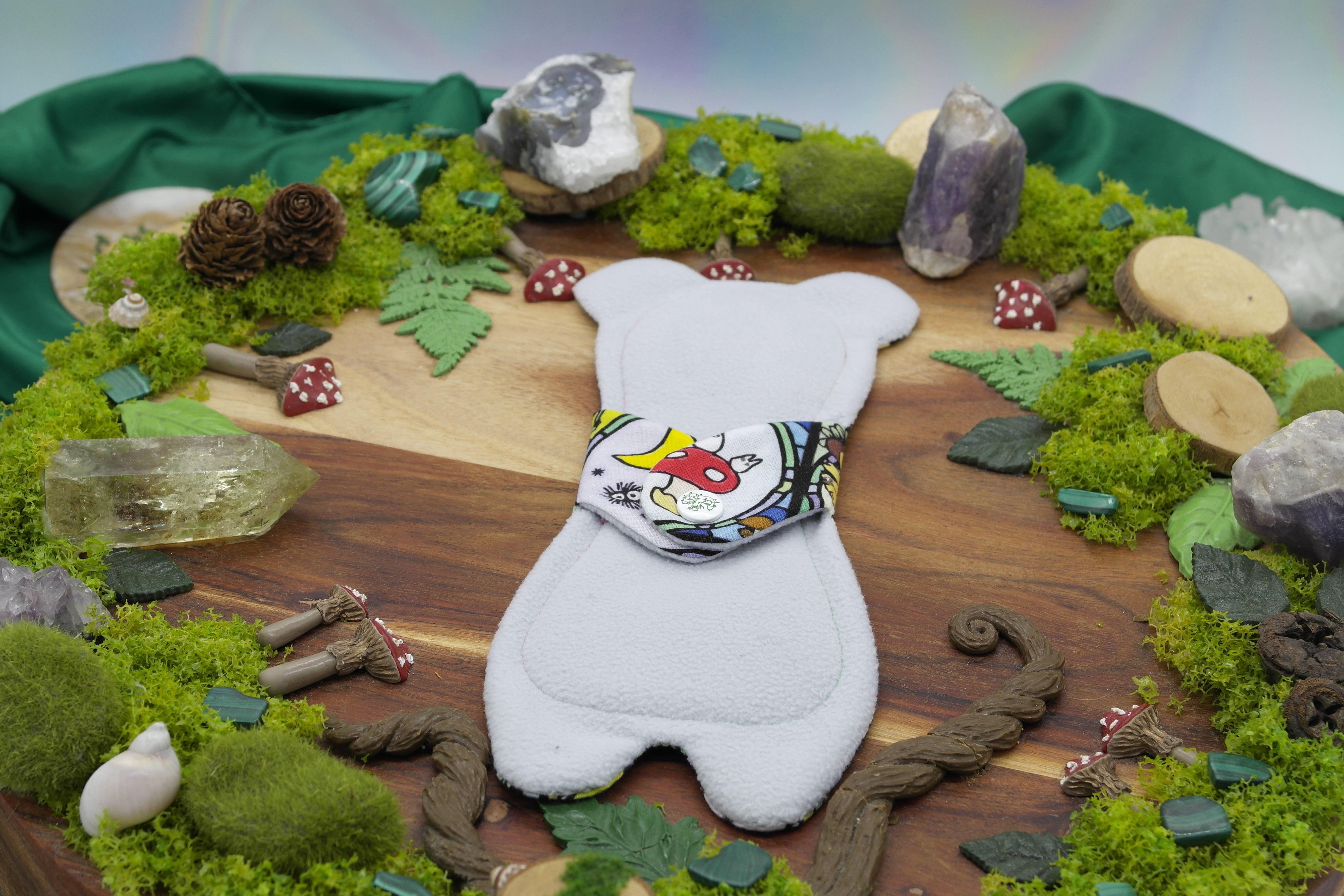 Sustainable reusable cloth pad 8" Moderate - Forest magic bear
