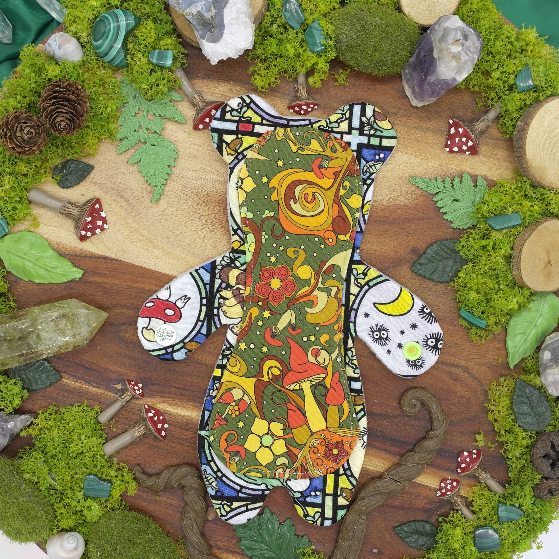 Sustainable reusable cloth pad 8" Moderate - Forest magic bear