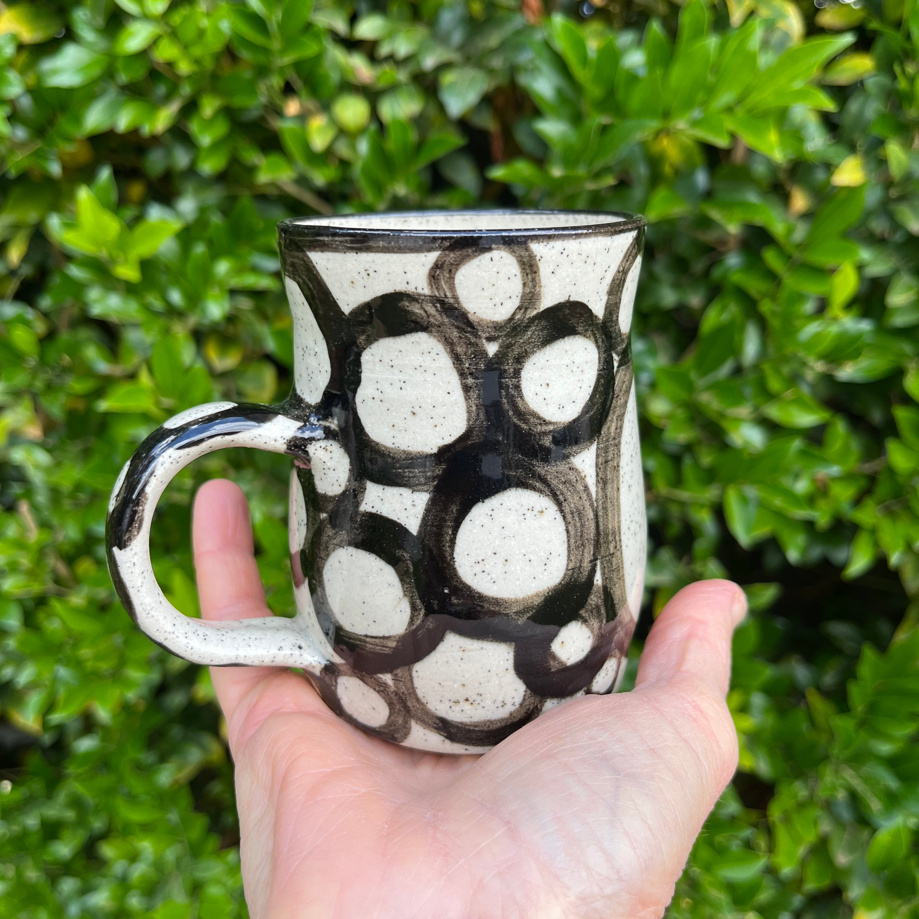 Comfortable Handcrafted Stoneware Mug – Modern Circle Pattern