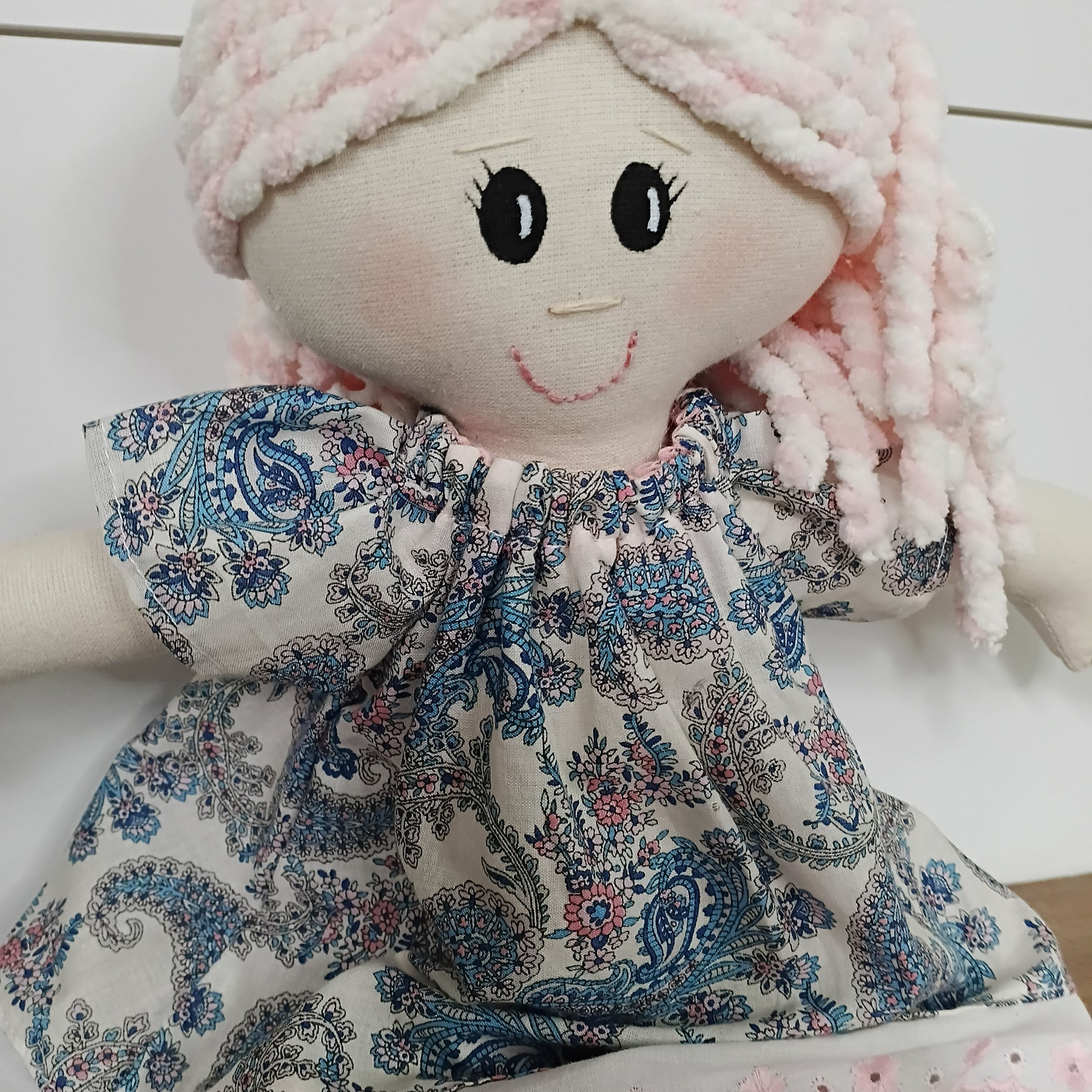 Happy Doll - Paisley