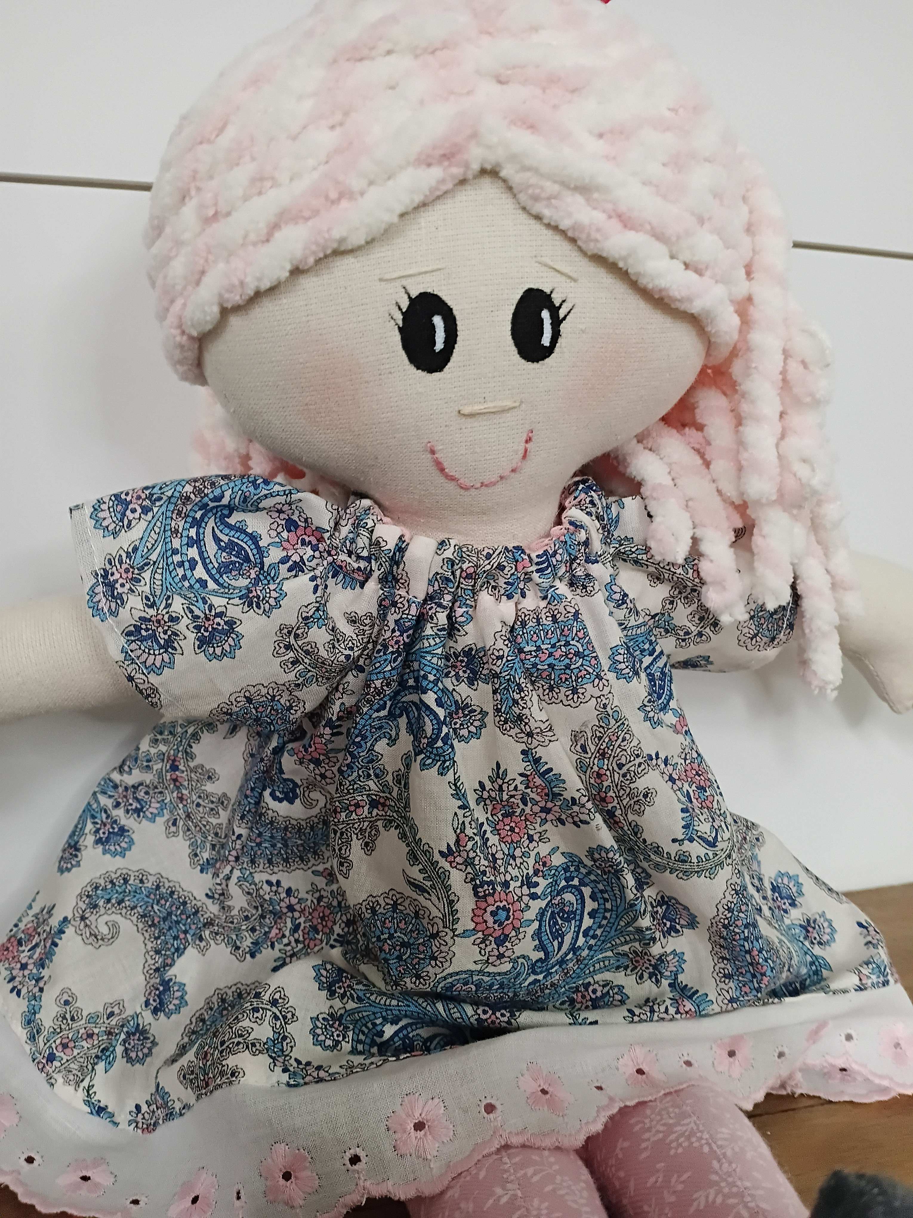 Happy Doll - Paisley