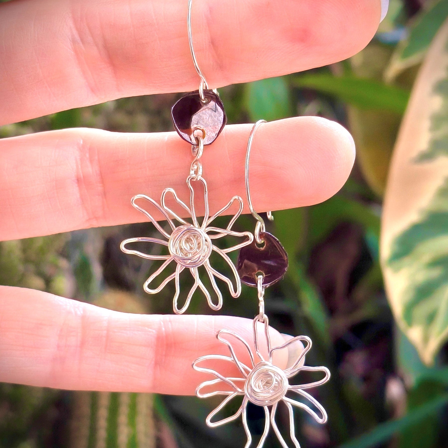 Daisy If I Do | sterling silver flower earrings