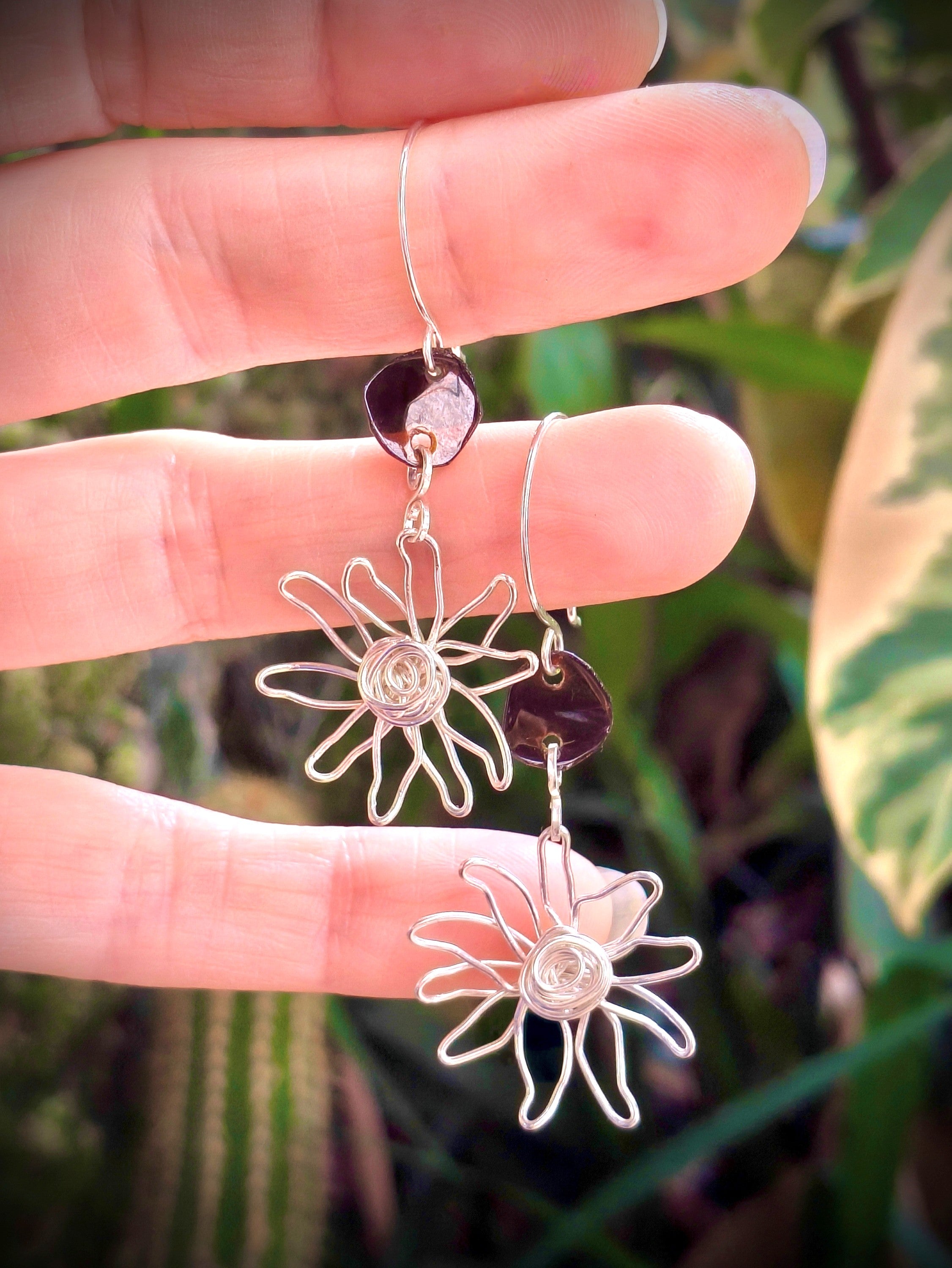 Daisy If I Do | sterling silver flower earrings