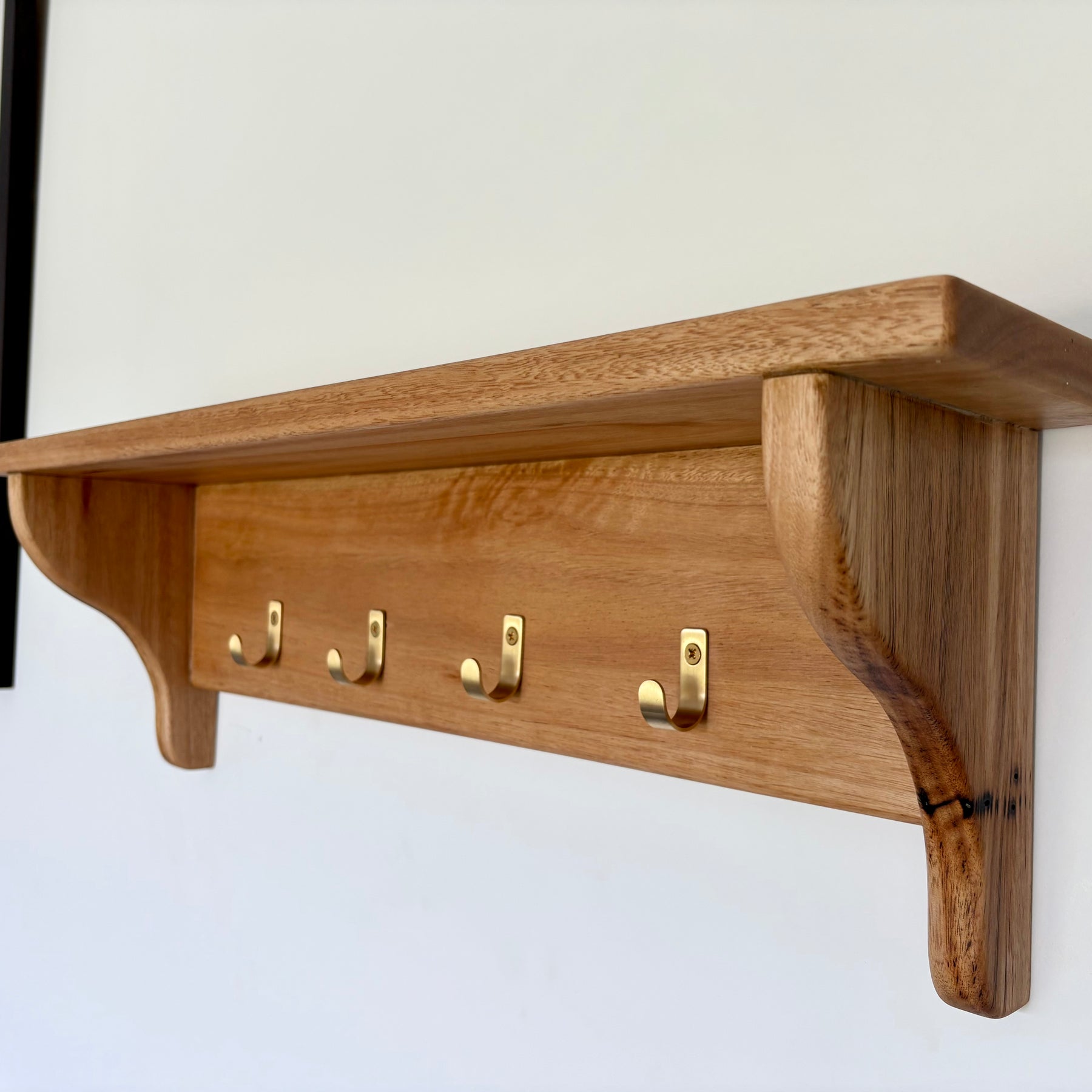 Blackbutt wall shelf with gold hooks