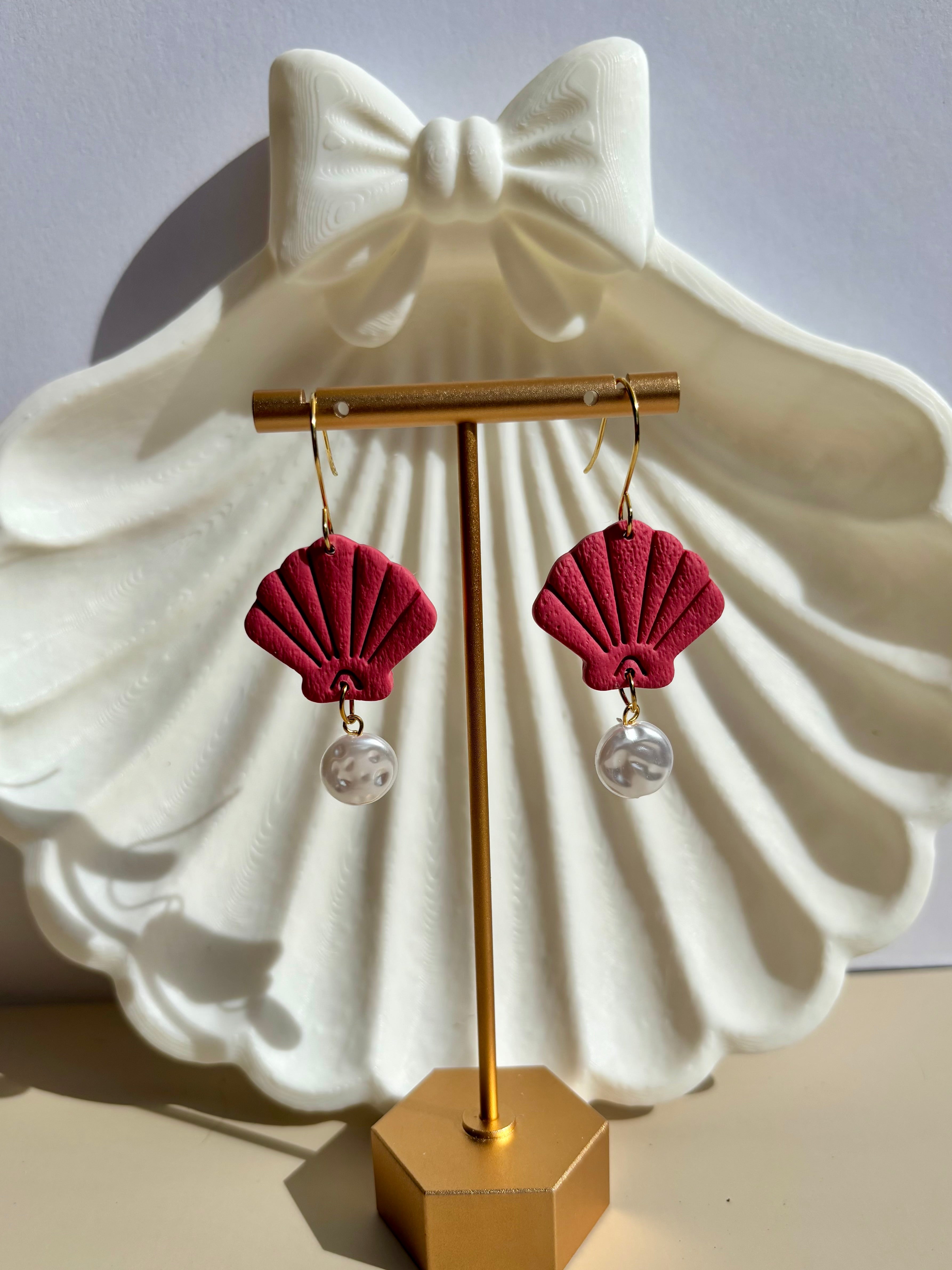 Seaside Stories | Shells & Pearls Dangle Earrings