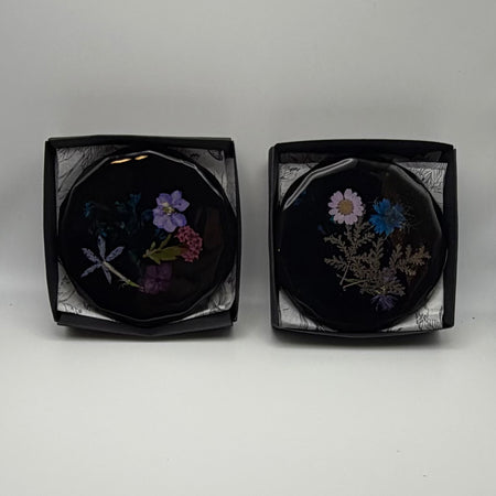 Handcrafted pressed purple/pink flower Resin Coasters - set of 4