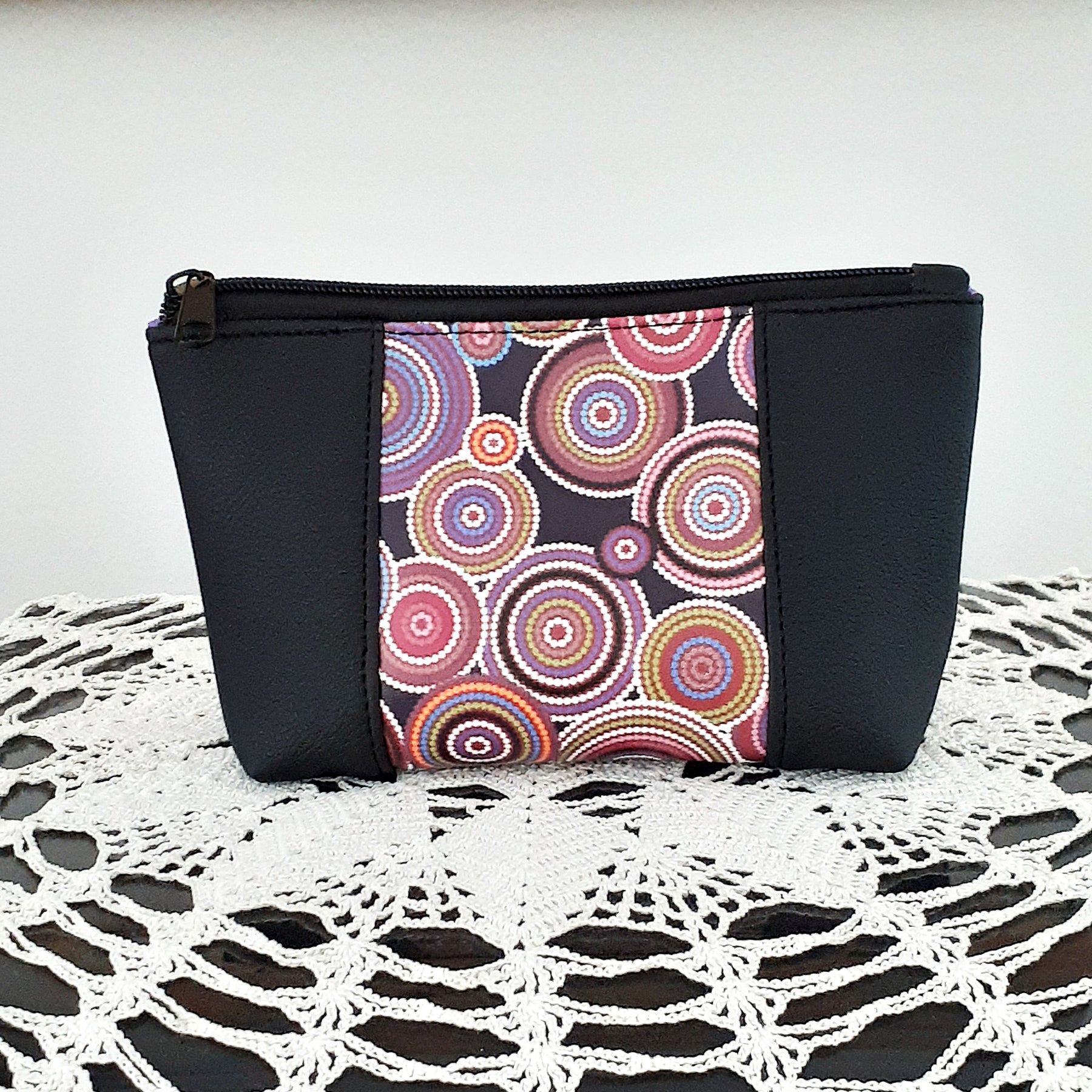 Rings of Circles - Wedge Shaped Zippered Pouch