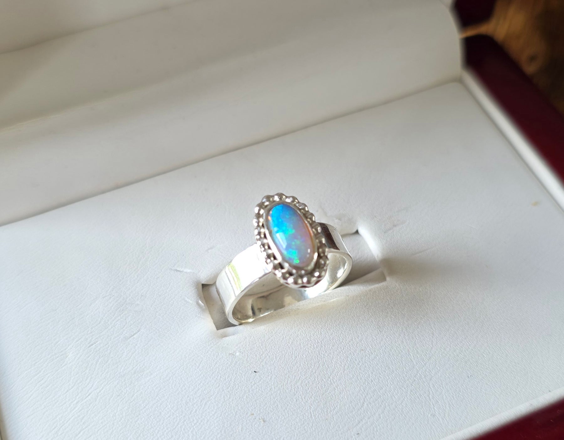 Beautiful Australian opal and Sterling silver ring