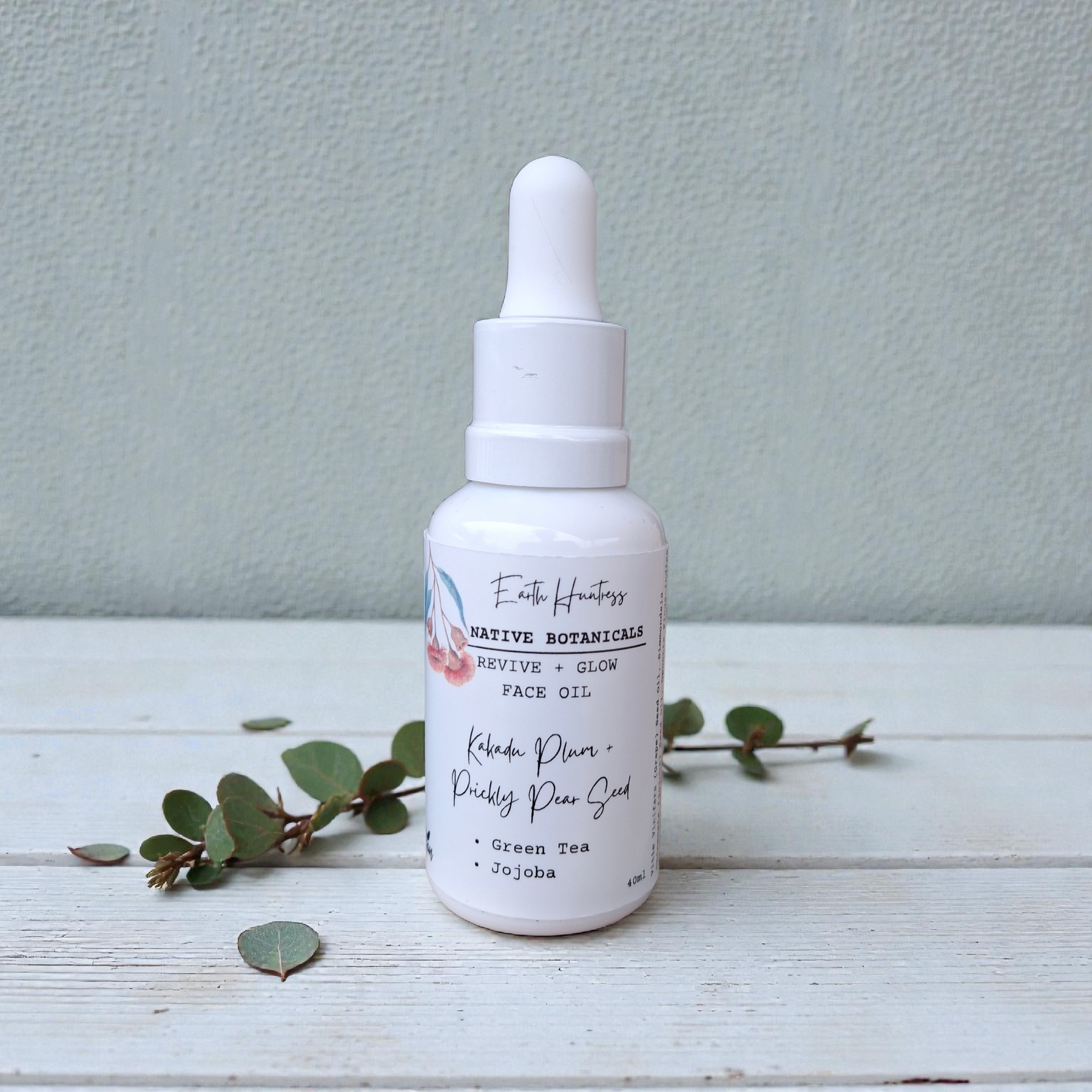 Face Oil. Kakadu Plum + Green Tea, with Prickly Pear Seed.