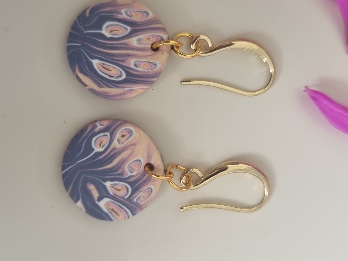 Dusky Swirl Dangle
