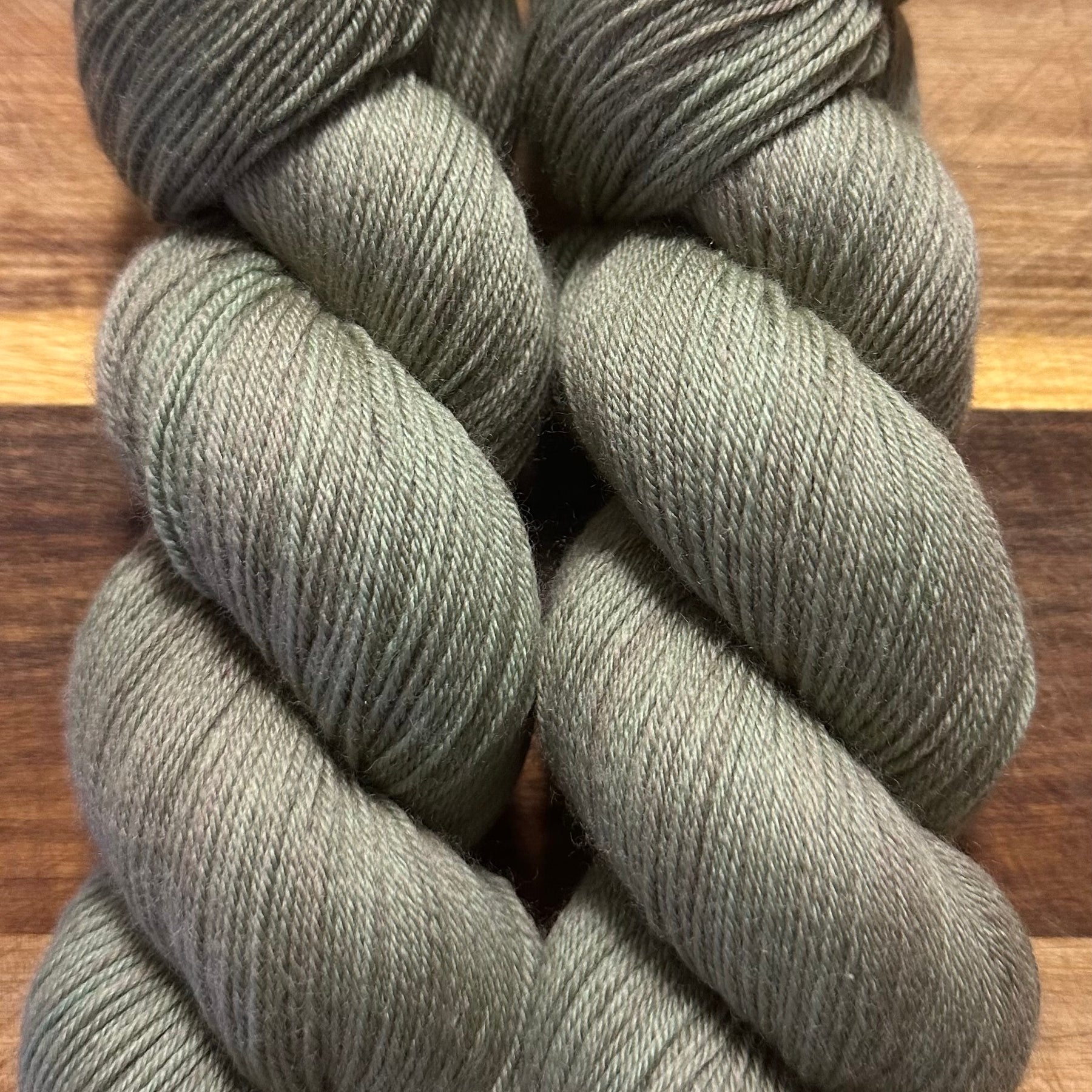 Kelp - 4ply Deluxe Hand Dyed Sock Yarn