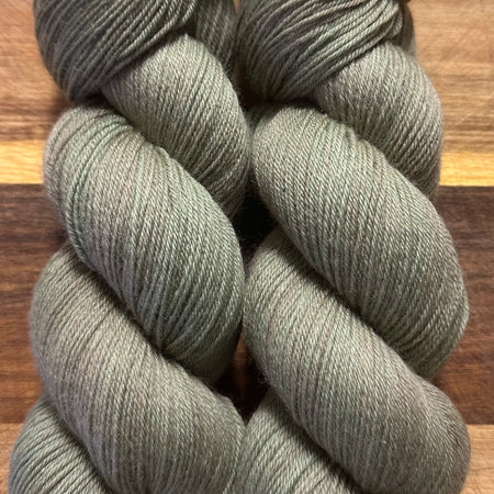 Kelp - 4ply Deluxe Hand Dyed Sock Yarn