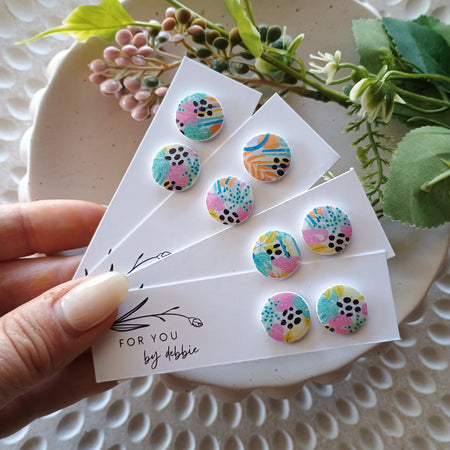 Circle stud earrings- colourful leopard
