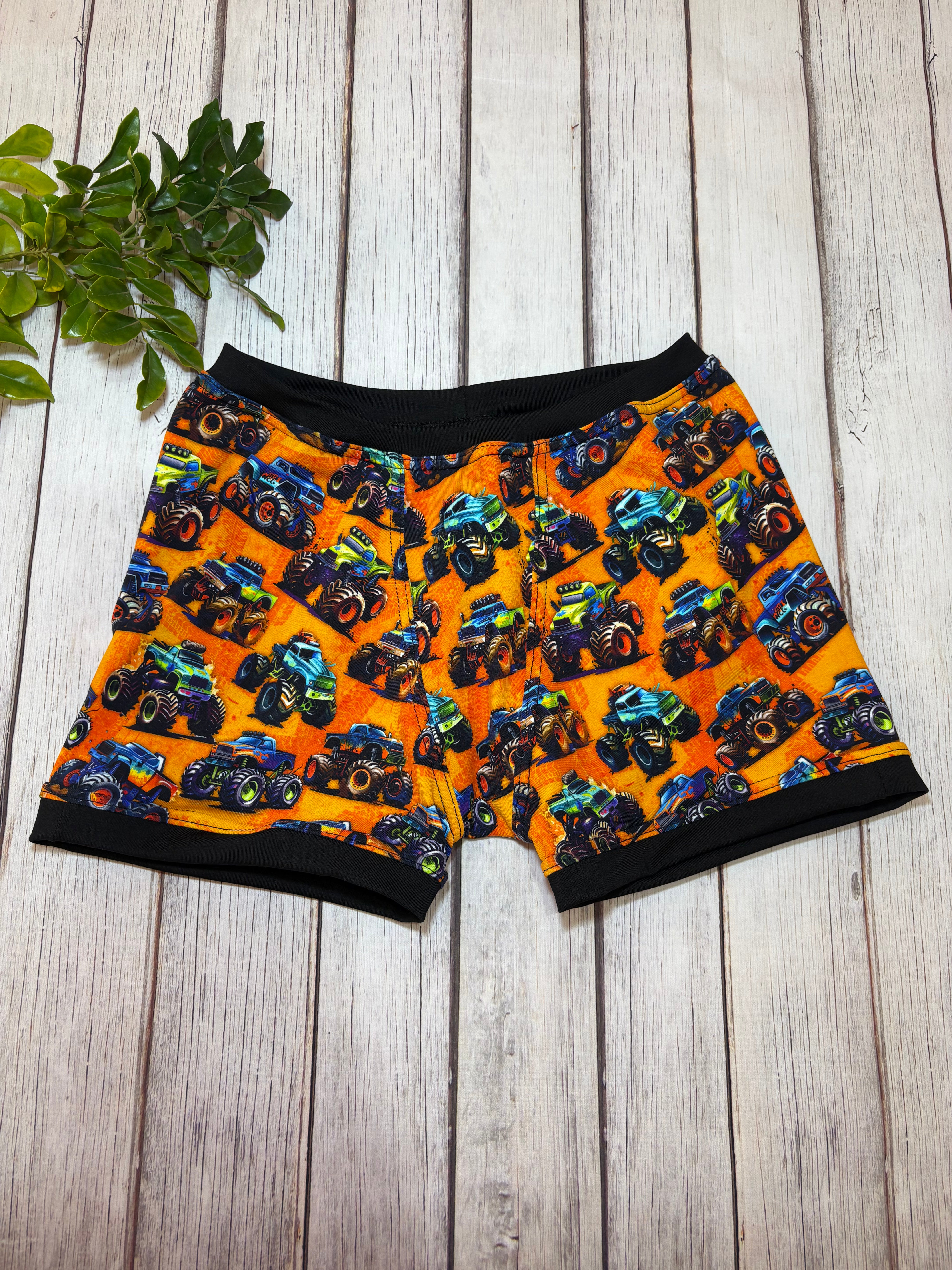 Kid's Size 6 Underwear (Briefs & Boxers)