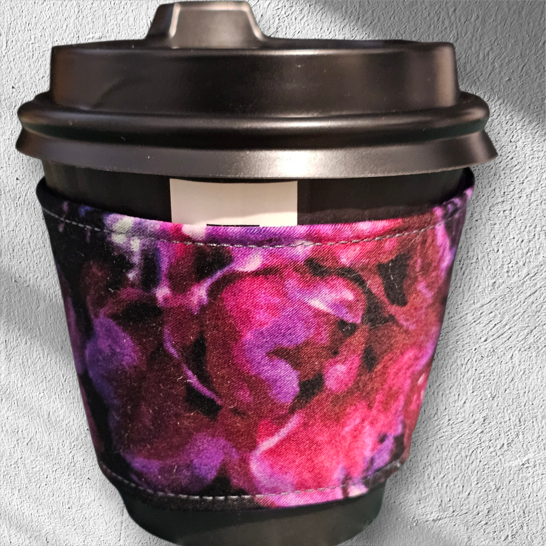 Reusable Coffee Cup Sleeve – Practical, Stylish & Eco-Friendly