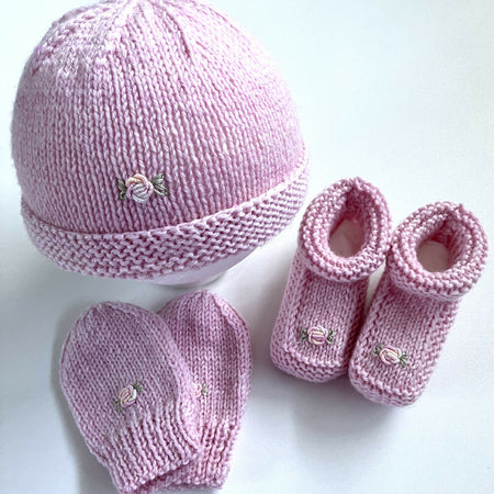 Baby gift set - pink with rosebuds - hand-knitted & hand-embroidered