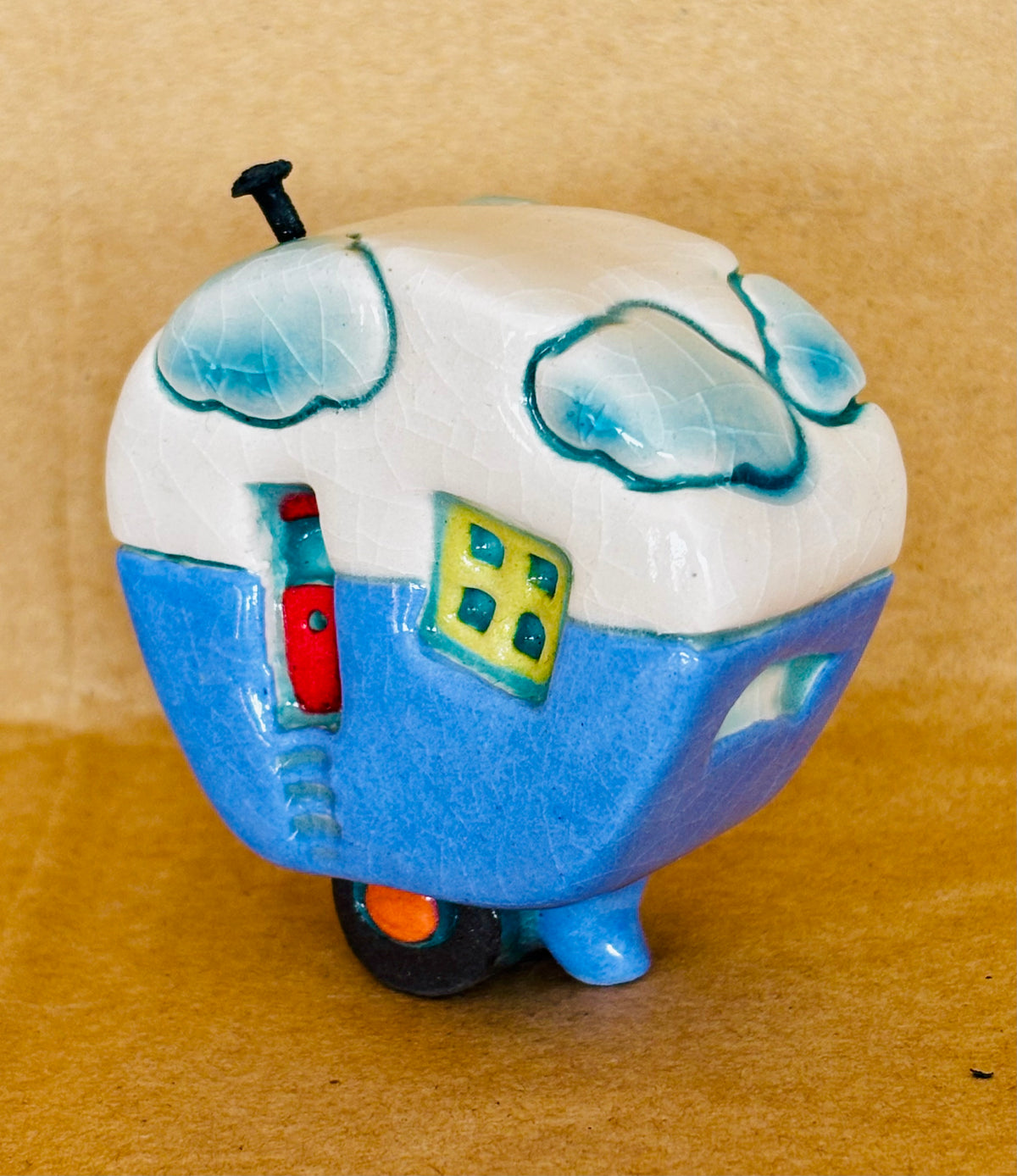 Small Retro Collectable Ceramic Caravan 2