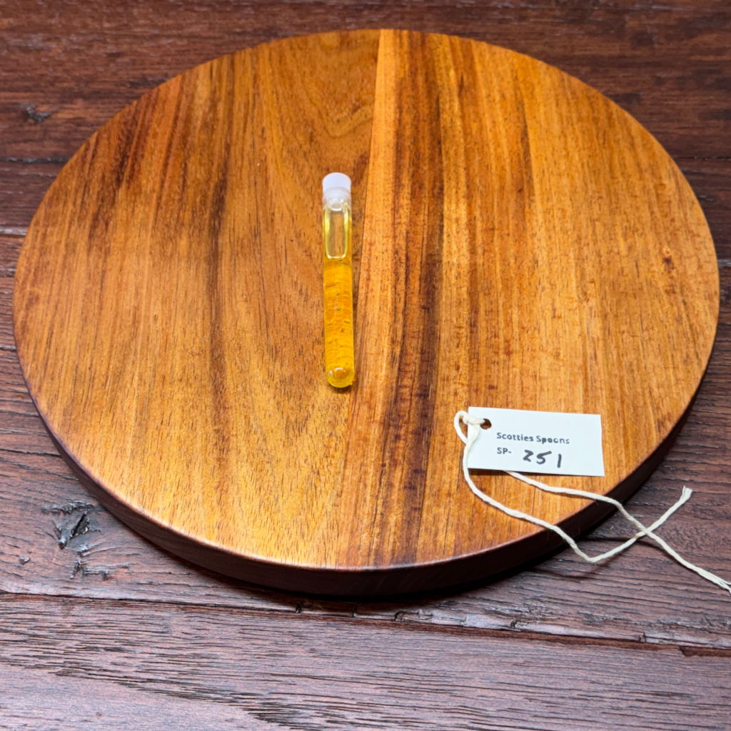 Blackwood Bread Board | 29.5 cm wide