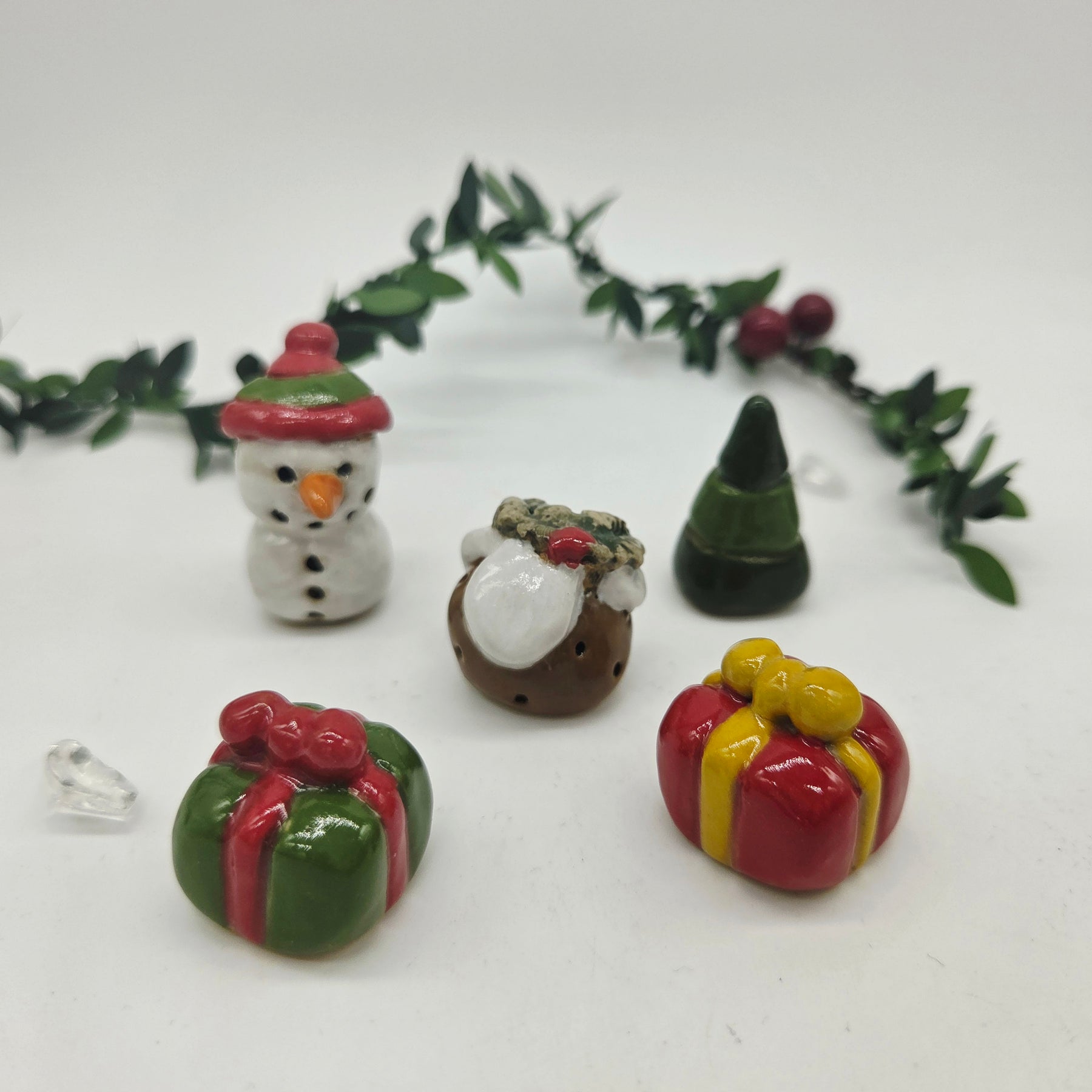 Christmas Tiny Ceramics Set