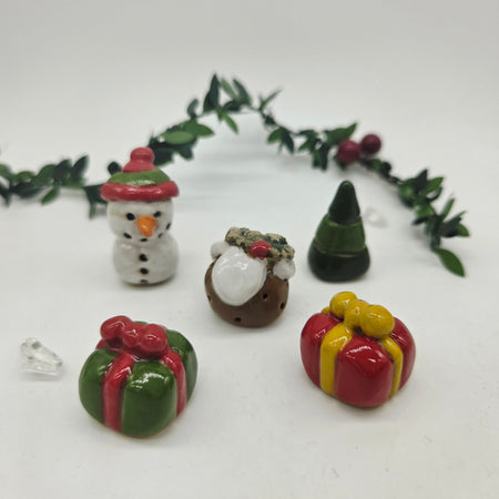 Christmas Tiny Ceramics Set