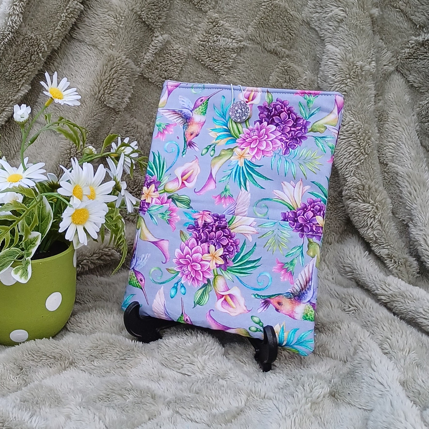 Humming Bird Design Book Sleeve for Small Paperback & A5 Notebooks