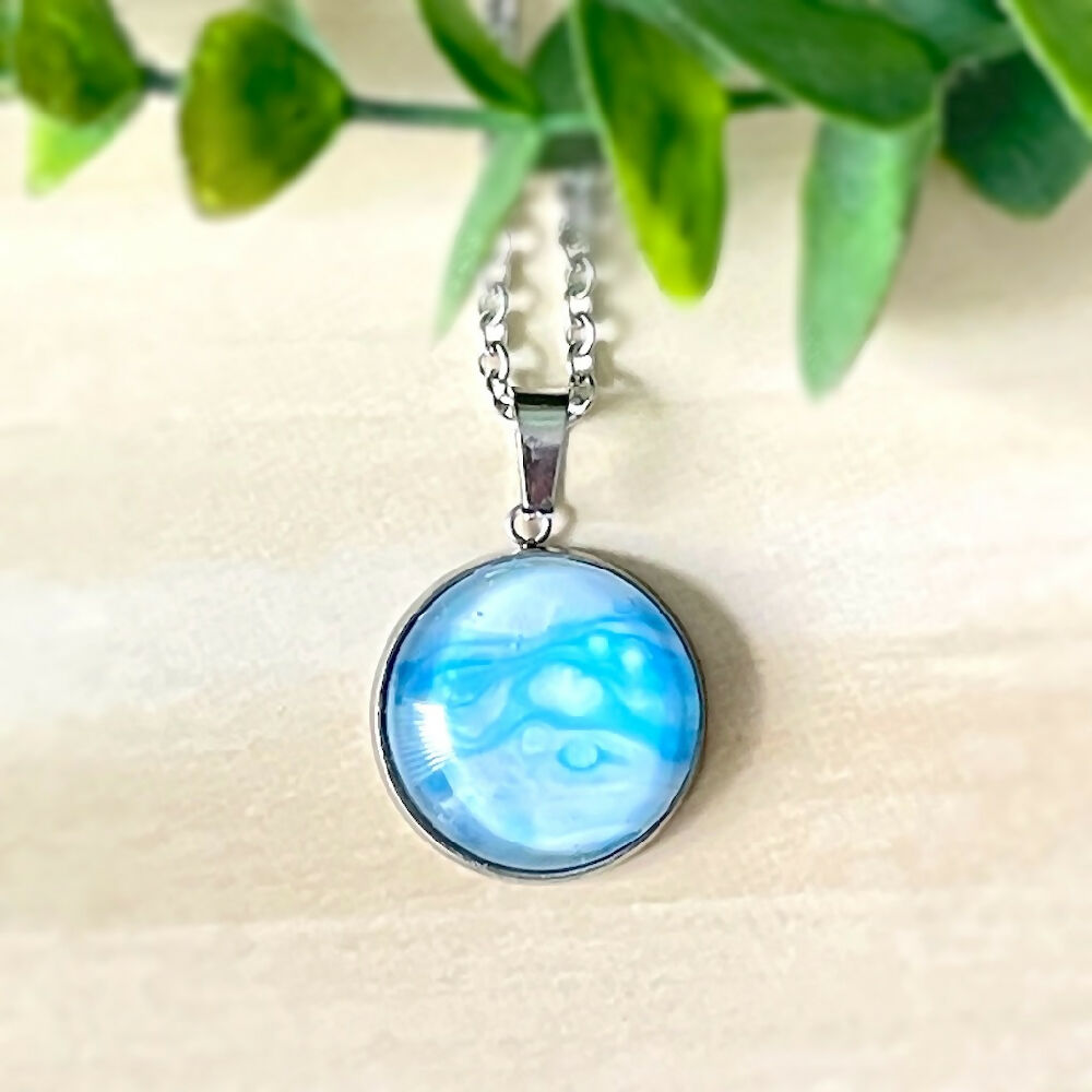 Australian-artist-handmade-jewellery-pendant-20mm-Fluid-Art-Pendants-A