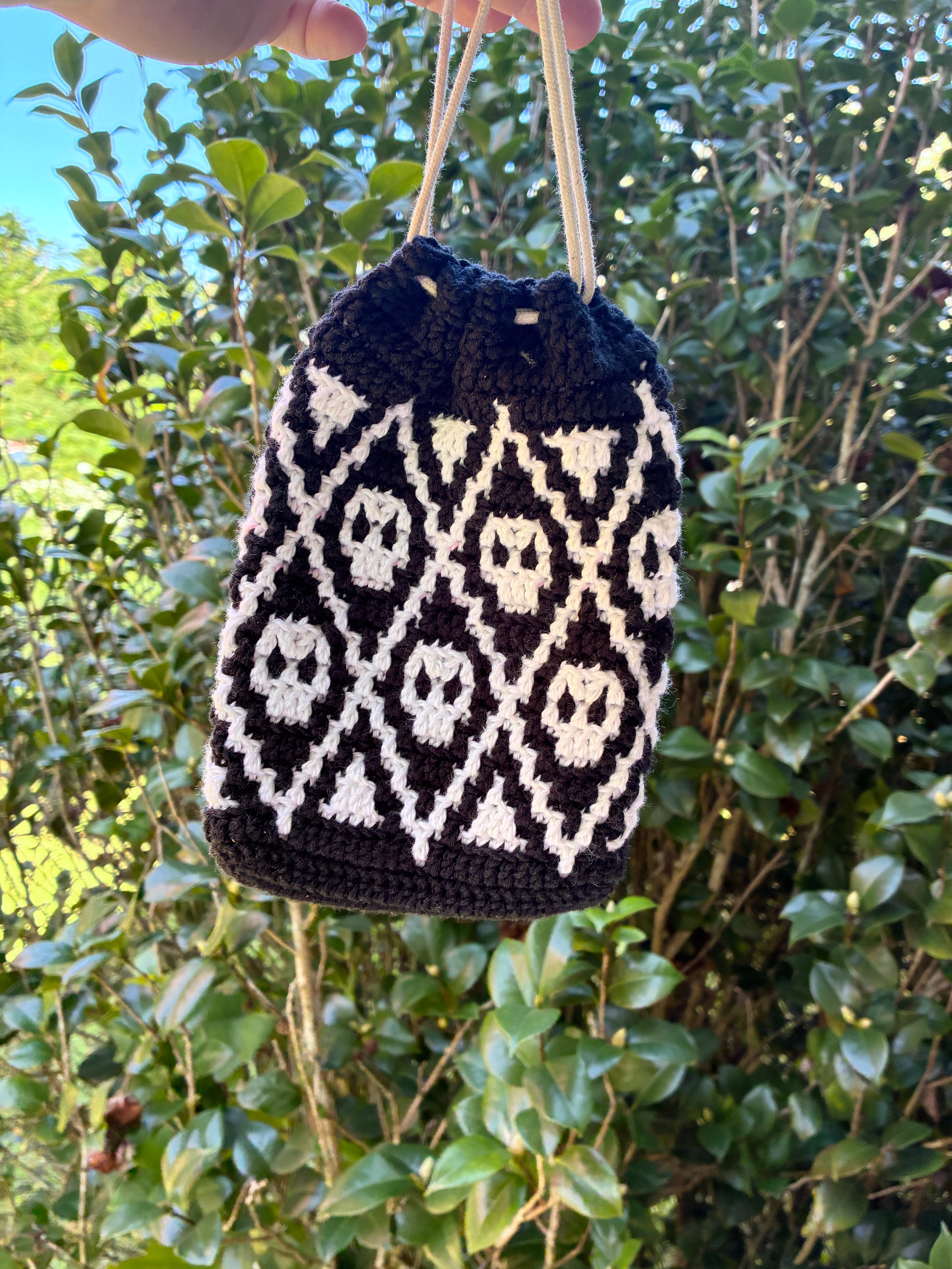 The Skull Bag (Black, white & pink)