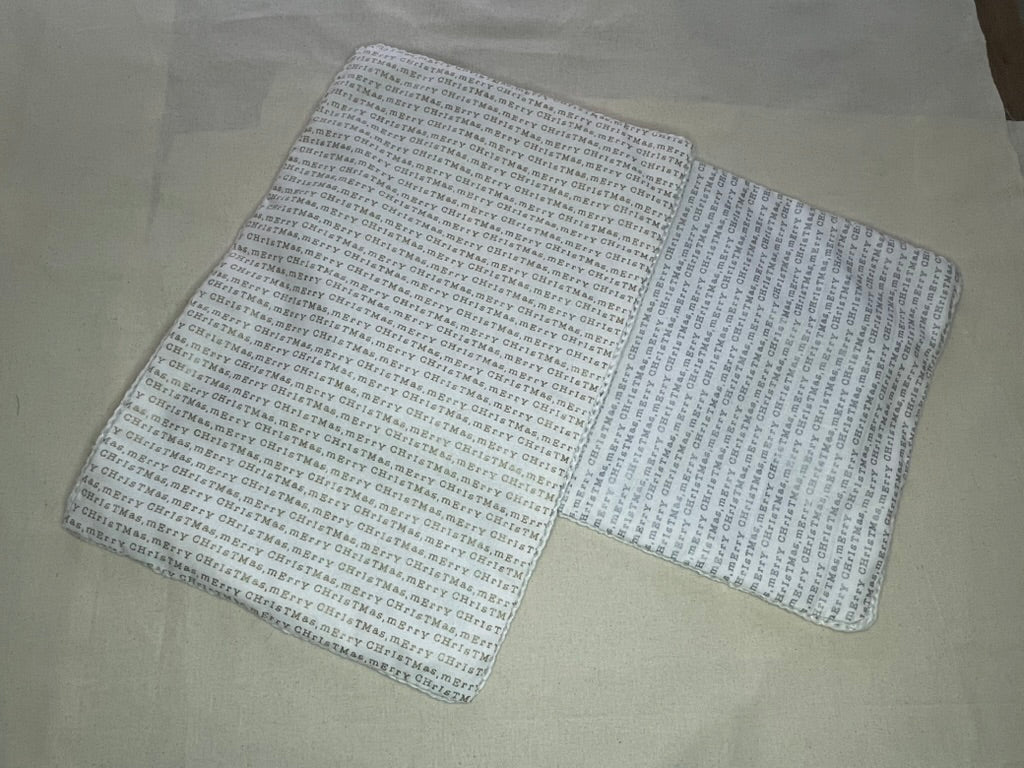 #087 Set of 2 Christmas Place Mats