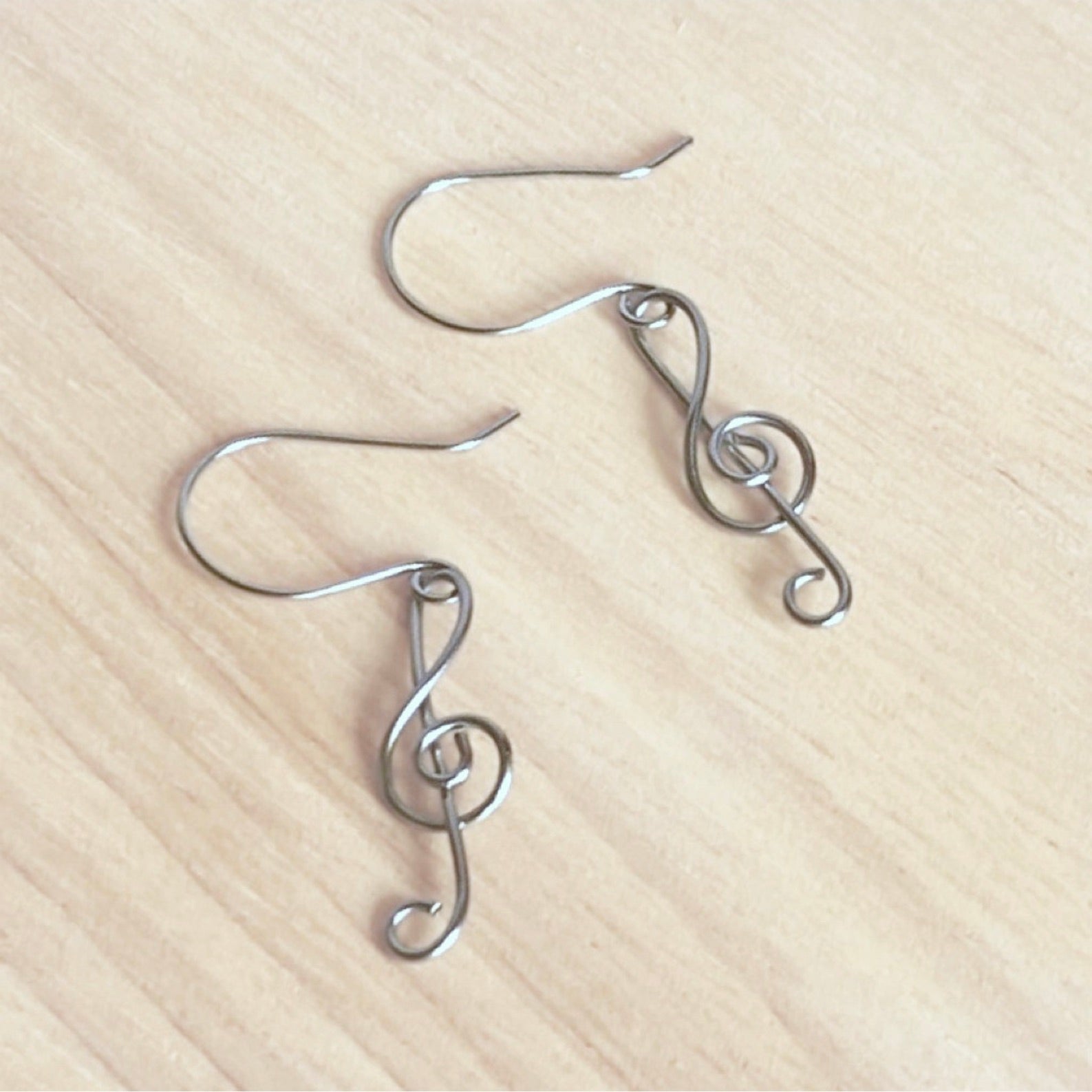 Music dangle earrings | Treble clef, Quaver, Double quaver | Sterling silver, Gold-filled, Stainless steel | Music lover gift