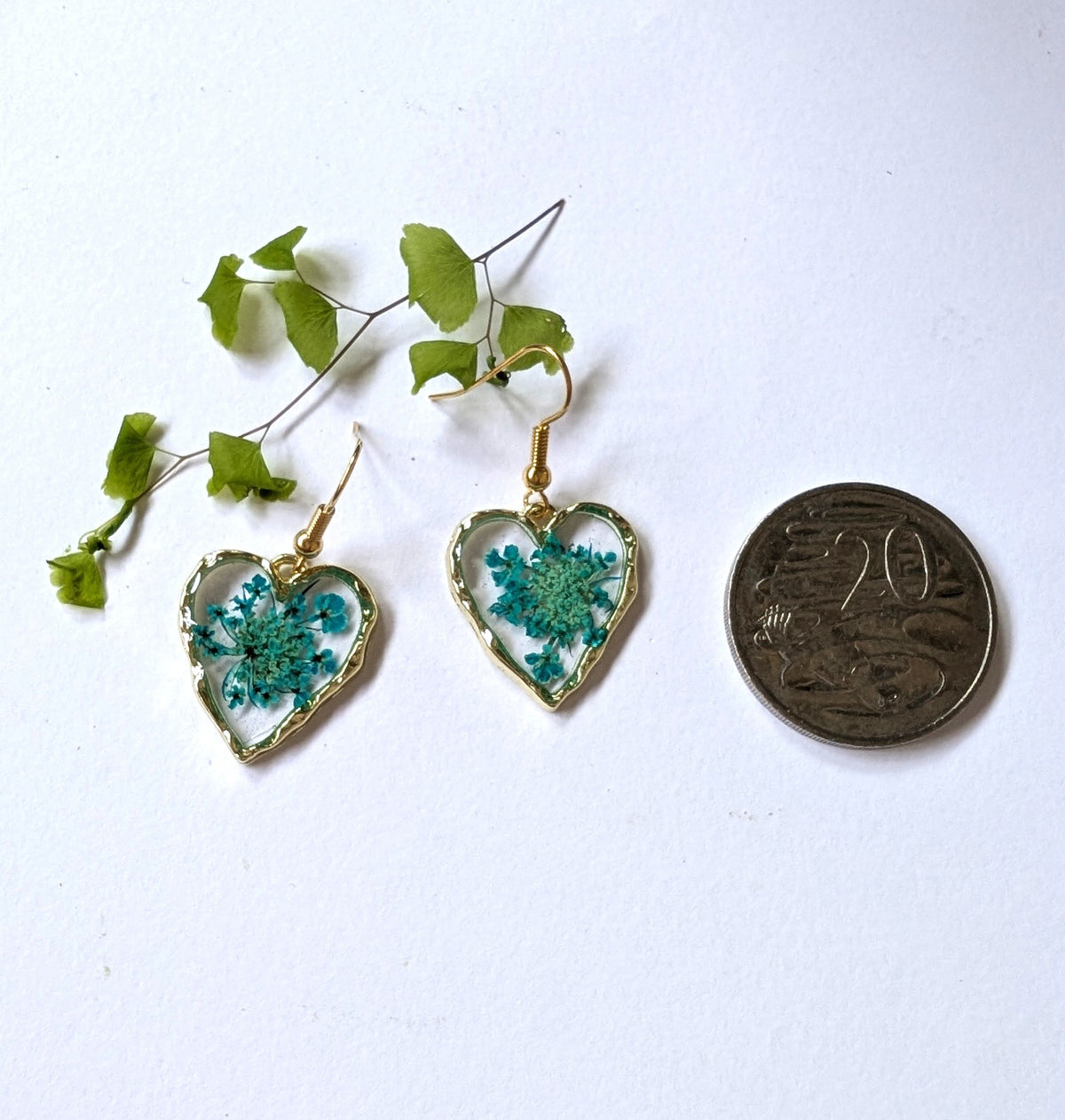 Hand dyed Queen Anne's Lace Resin Heart Earrings